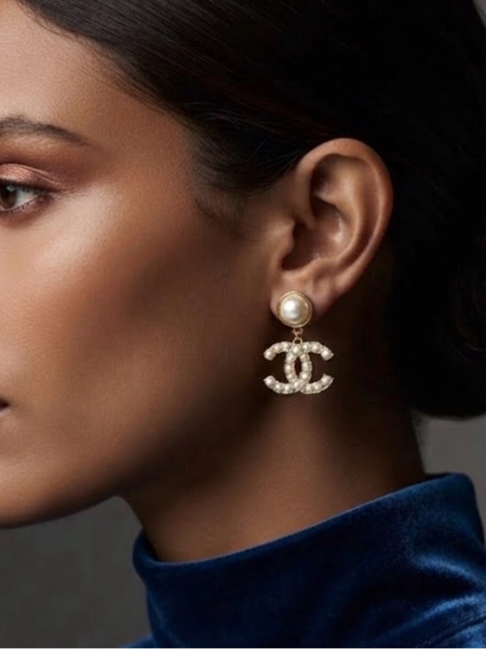 CHANEL Pearl Drop Earrings